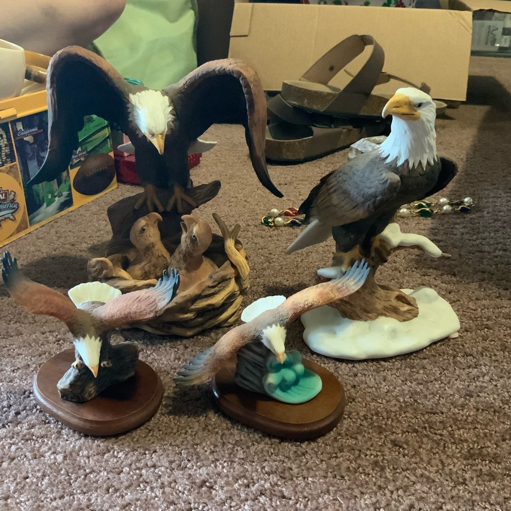 Eagle figures